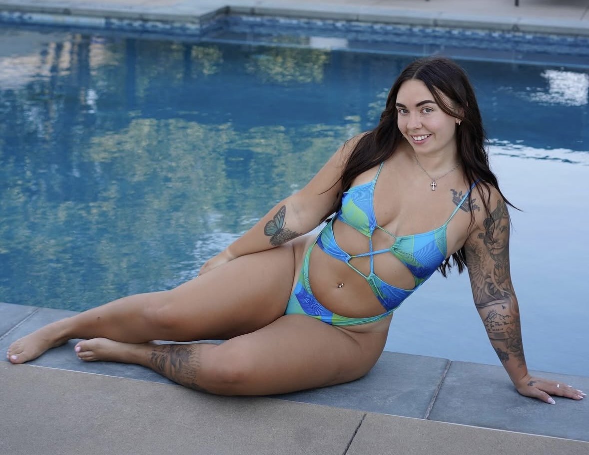 She’d do numbers on Onlyfans #tDCkoFS1