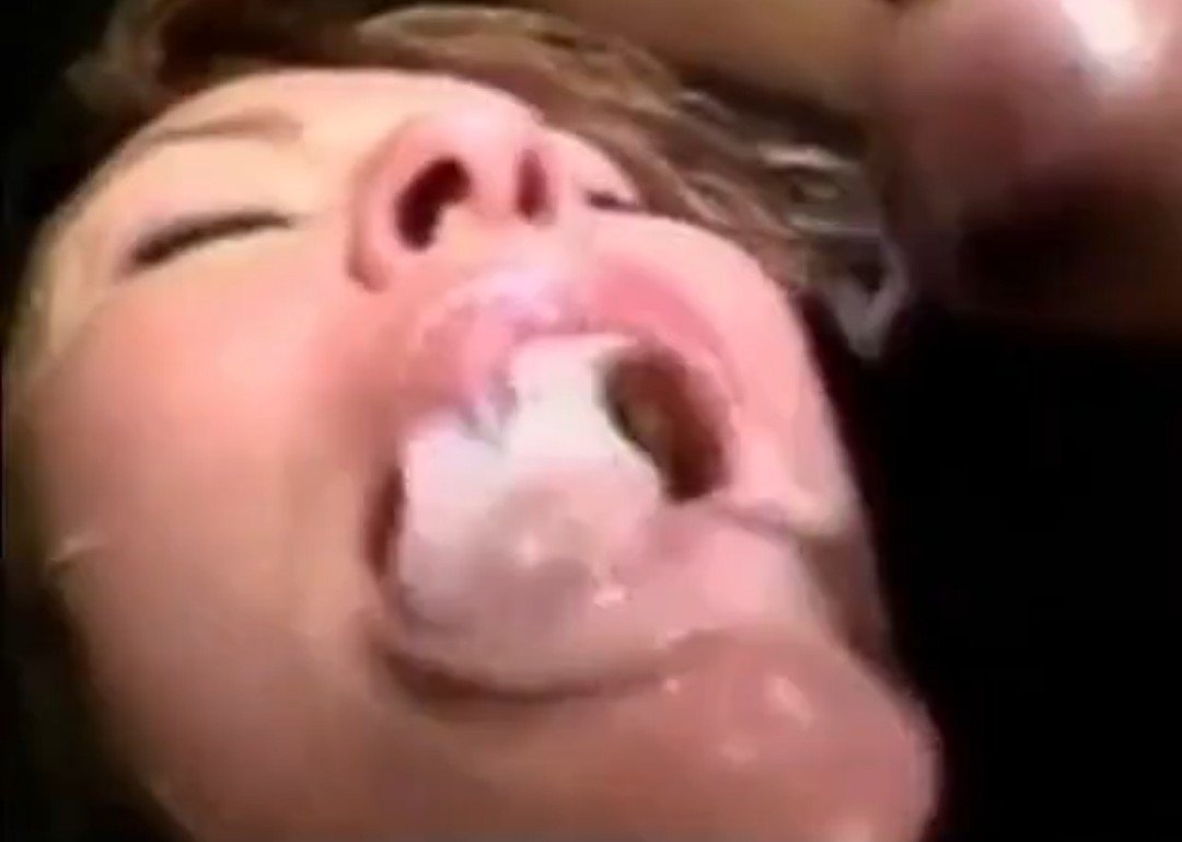 Vintage anal with cum eater pornstar Zina Dean & Bogas Bros. #hQdLeIdI